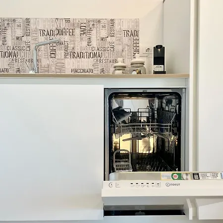 Bilocale Nuovo Vicino Al Centro - La Casa Di Isa Apartament