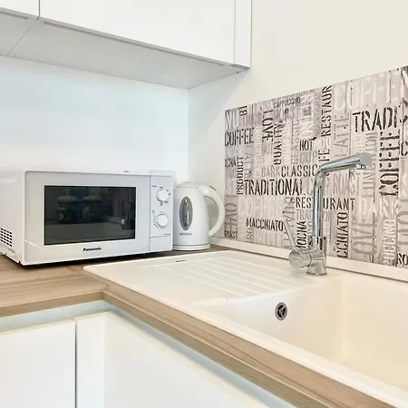 Apartmán Bilocale Nuovo Vicino Al Centro - La Casa Di Isa *
